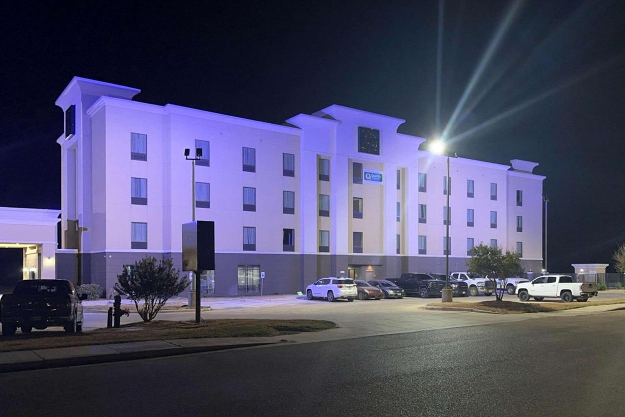 Quality Inn & Suites Піерсолл Екстер'єр фото